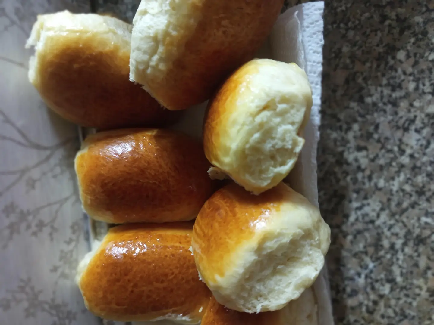 Духові пиріжки з яблуками