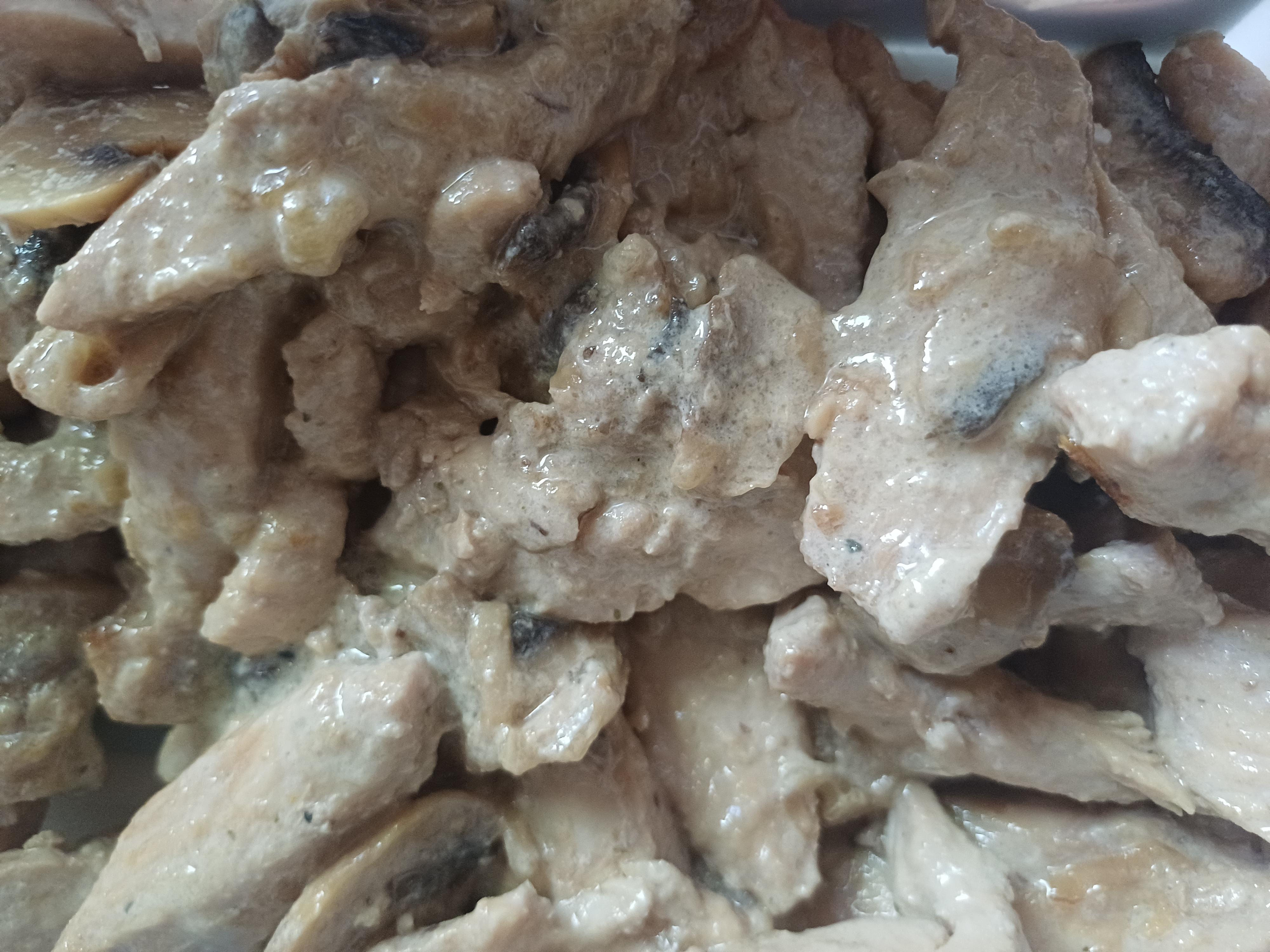 Гуляш з курячого філе
