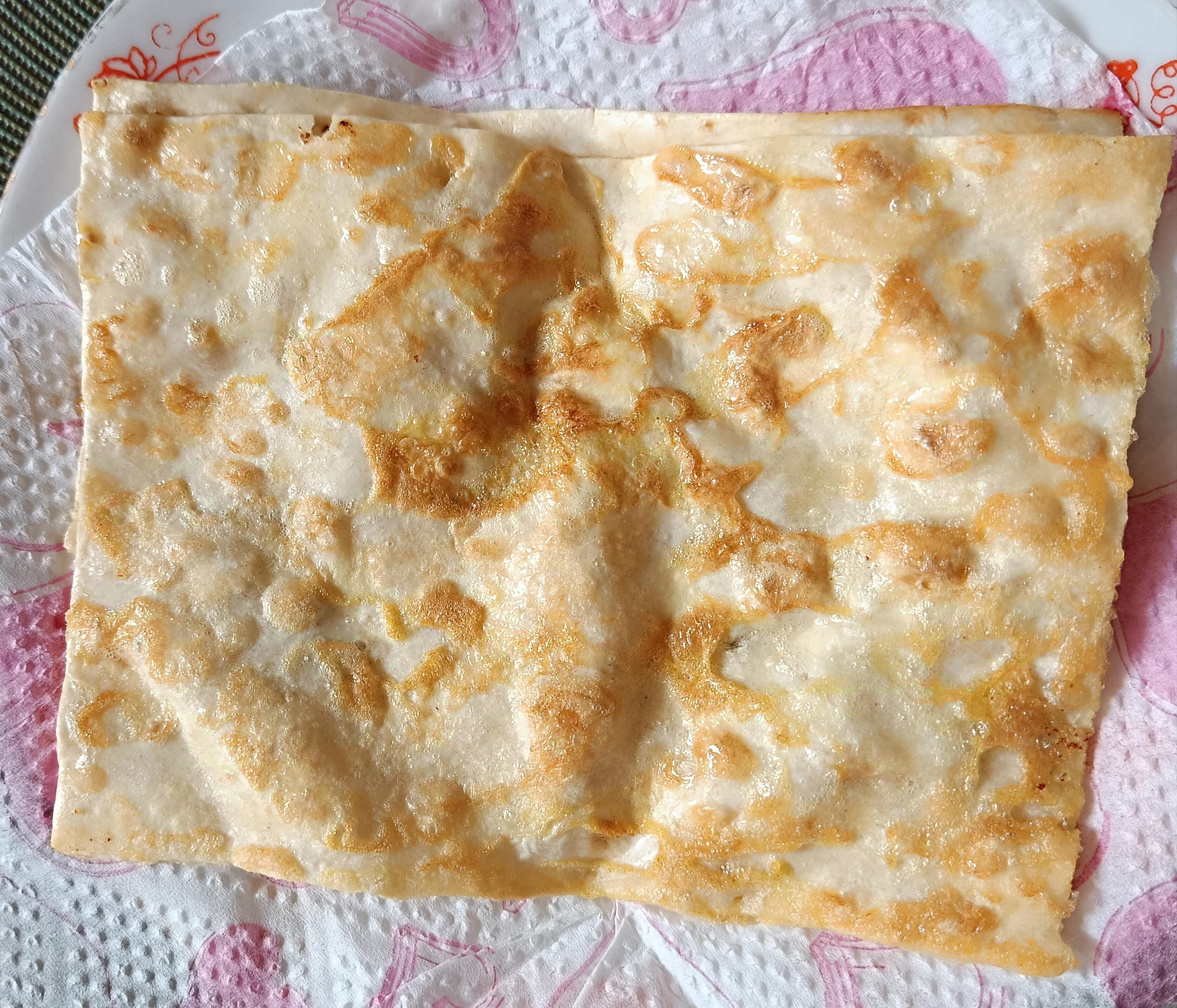 Лаваш-чебурек.