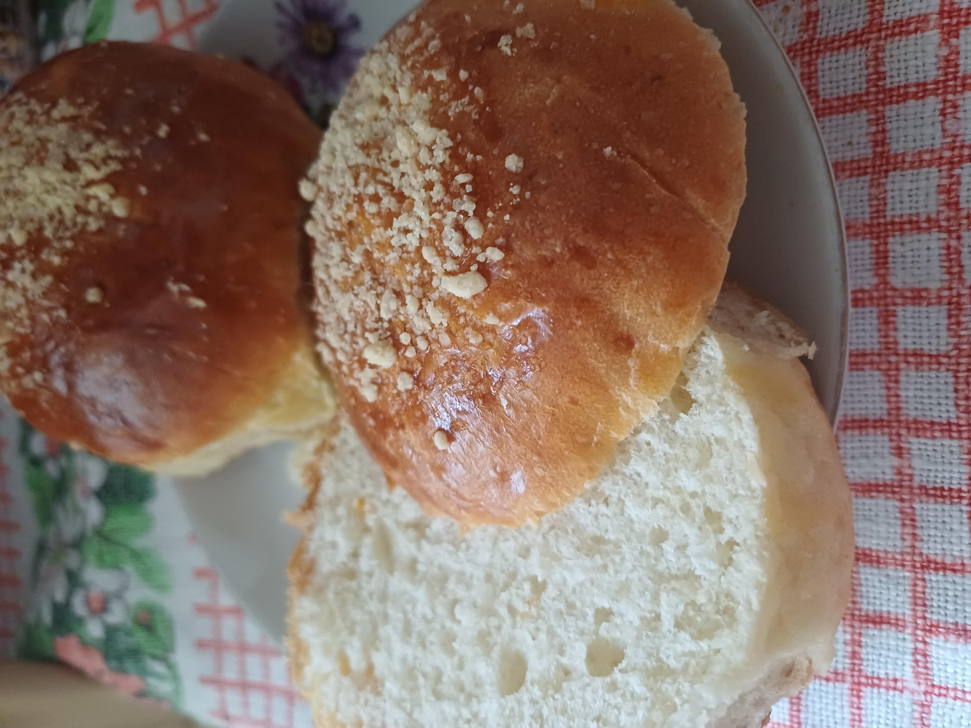 Пухкі булочки