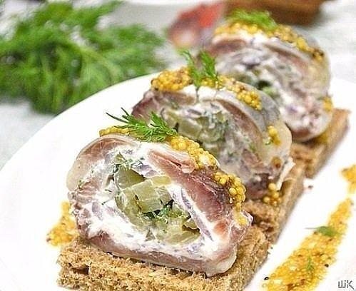 Закуска з оселедця з вершковим сиром