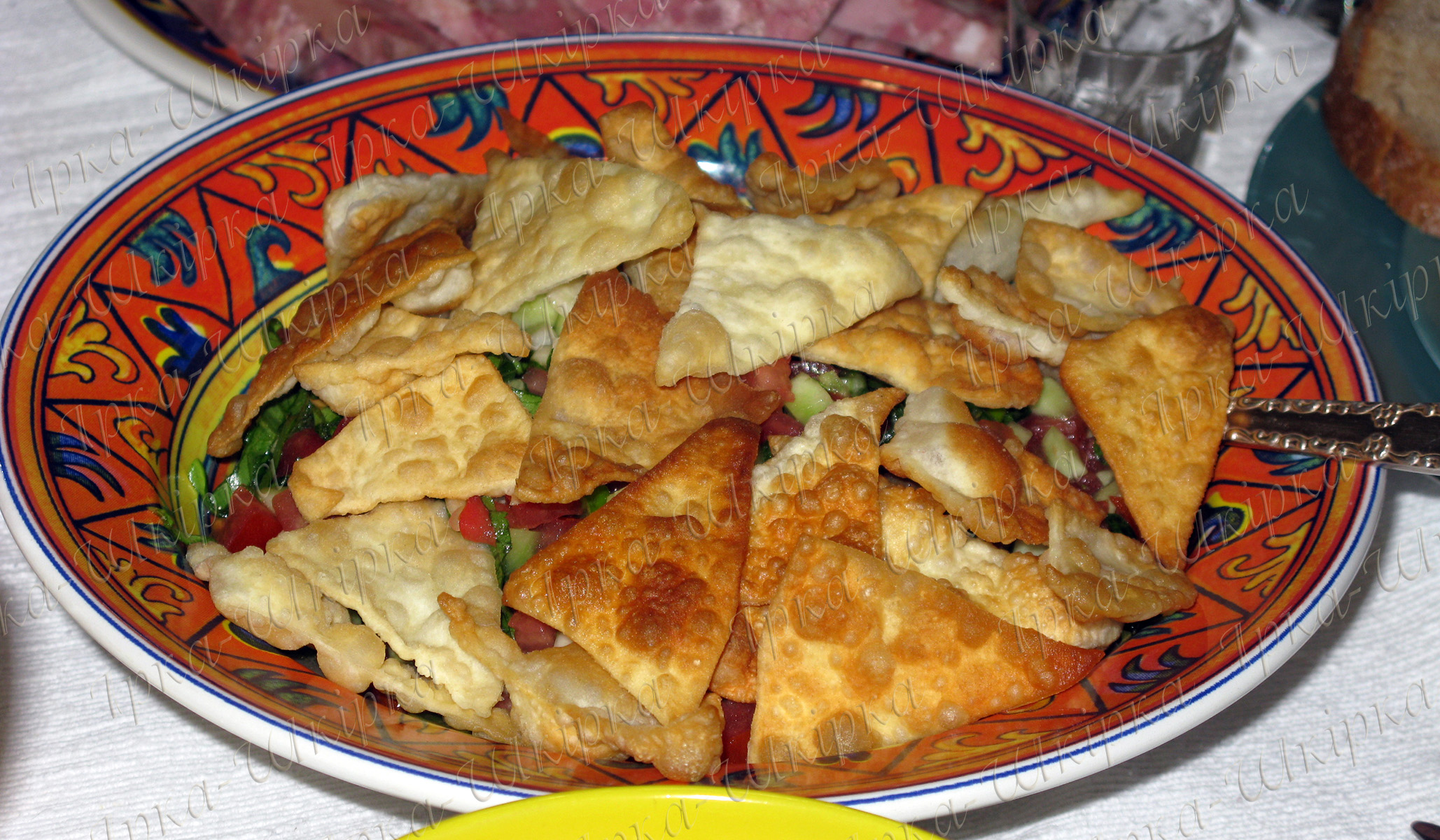 салат фаттуш (ліванська кухня)