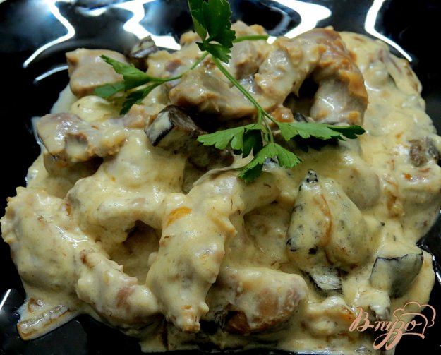 курячі шлуночки з лісовими грибами. як приготувати з фото