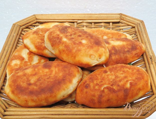 пиріжки на сирному тісті з яблуками. як приготувати з фото