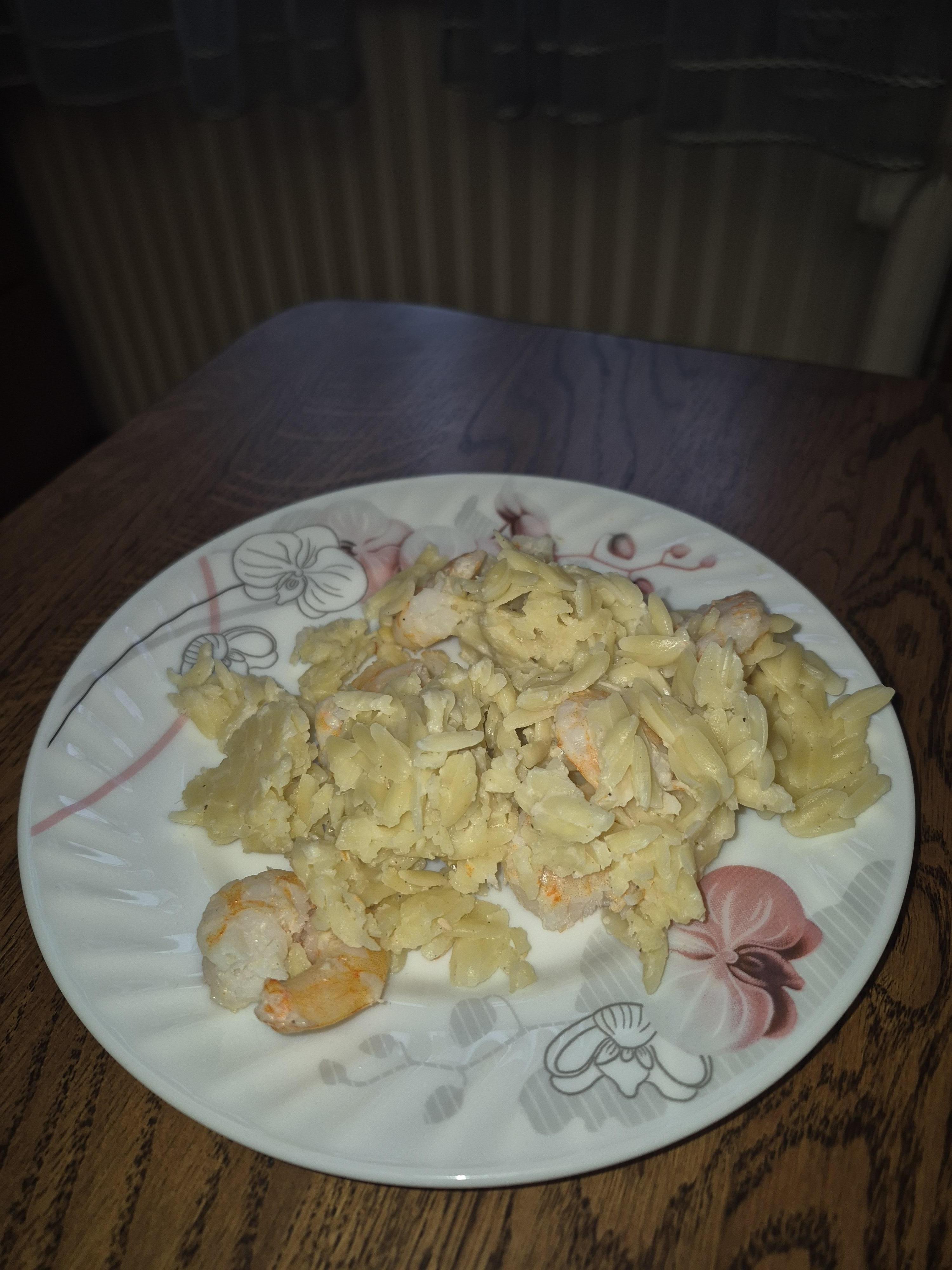 Орзо з креветками