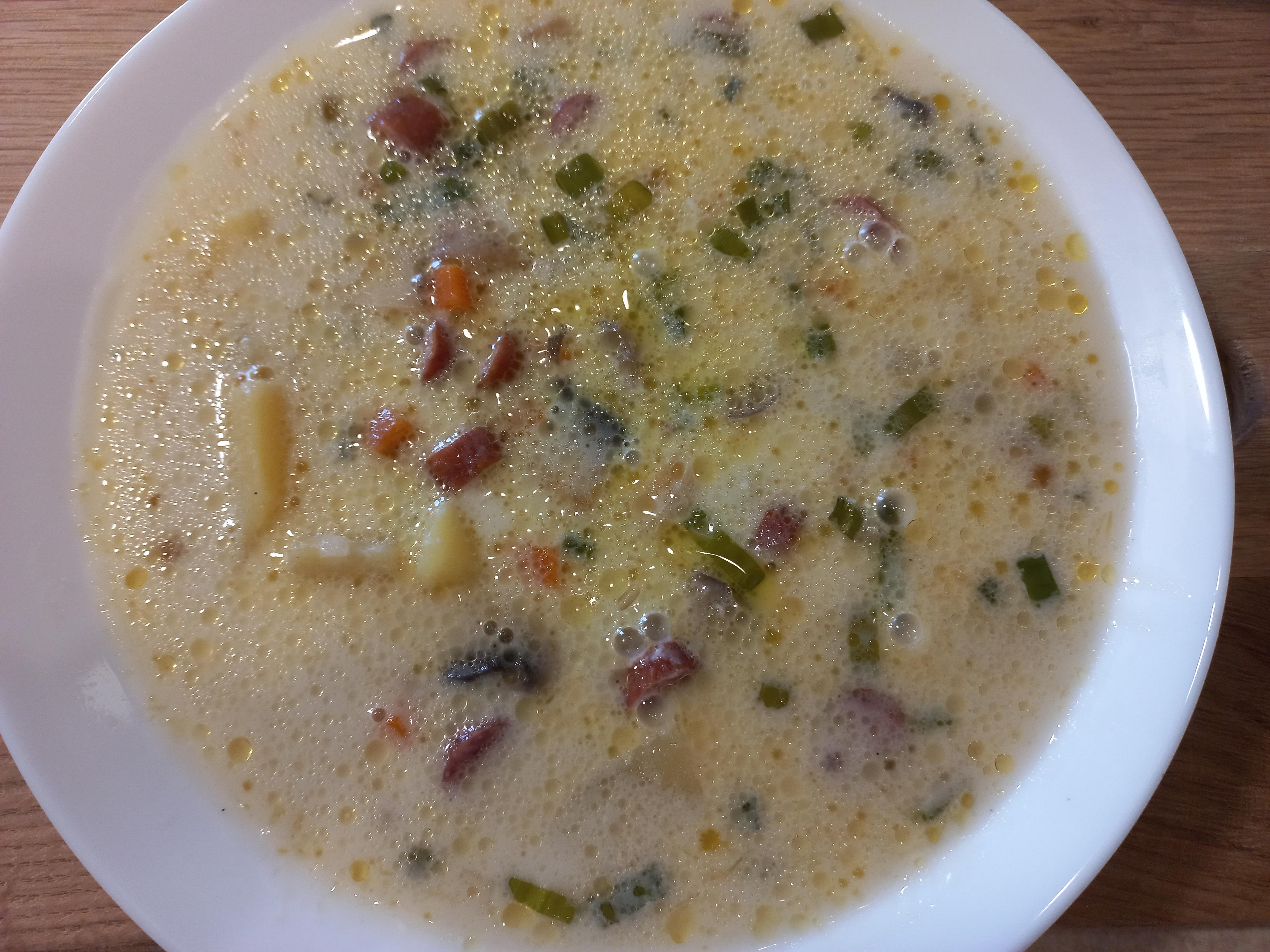 Вершковий суп з кабаносами