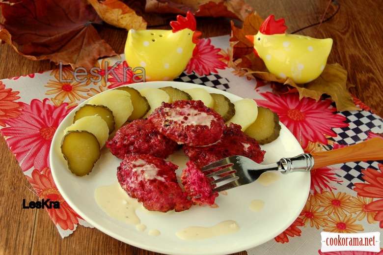 курячі котлети з овочами і йогуртом