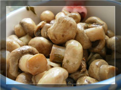 мариновані шампіньйони
