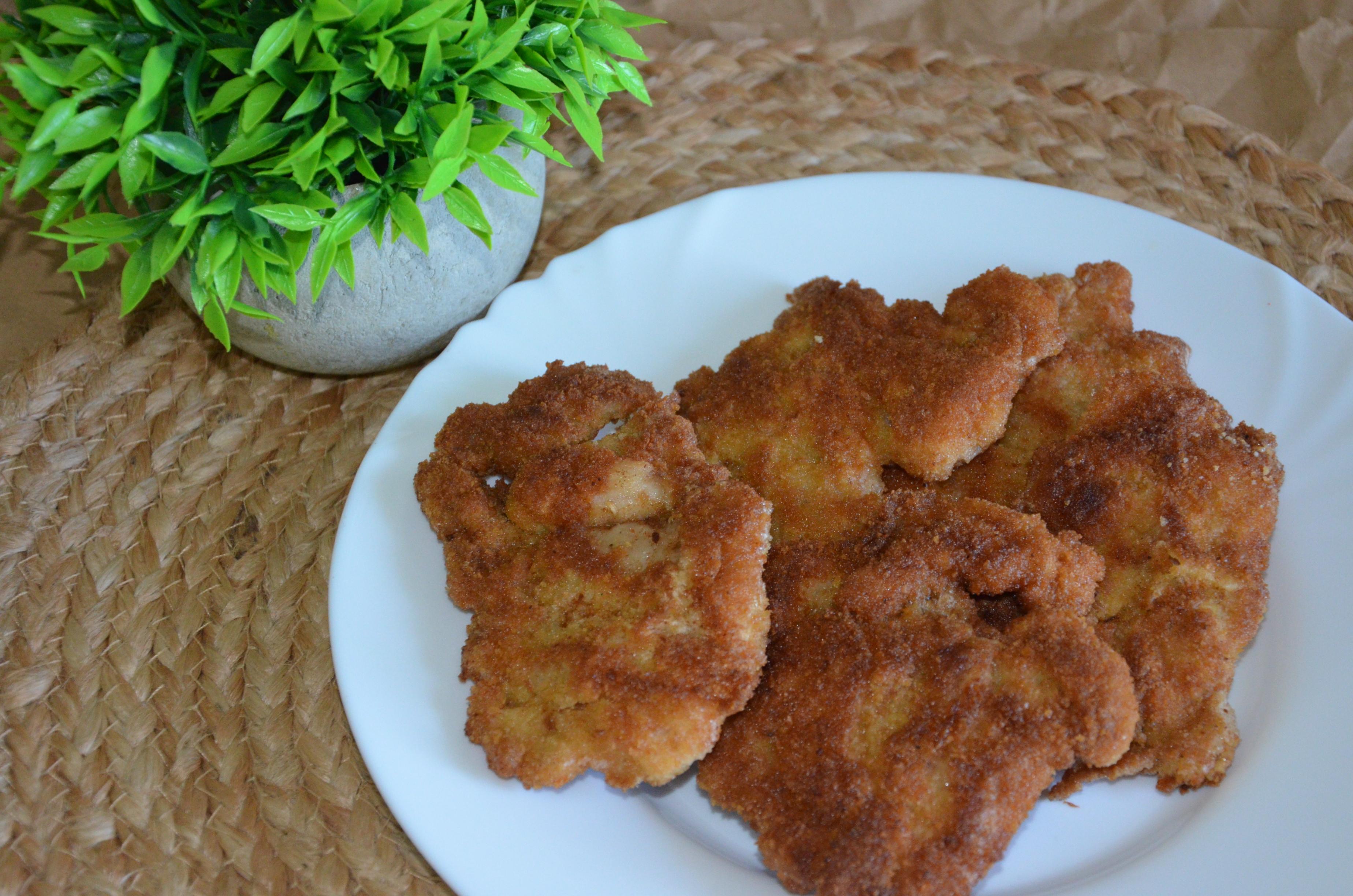 Відбивні з курячого філе стегна