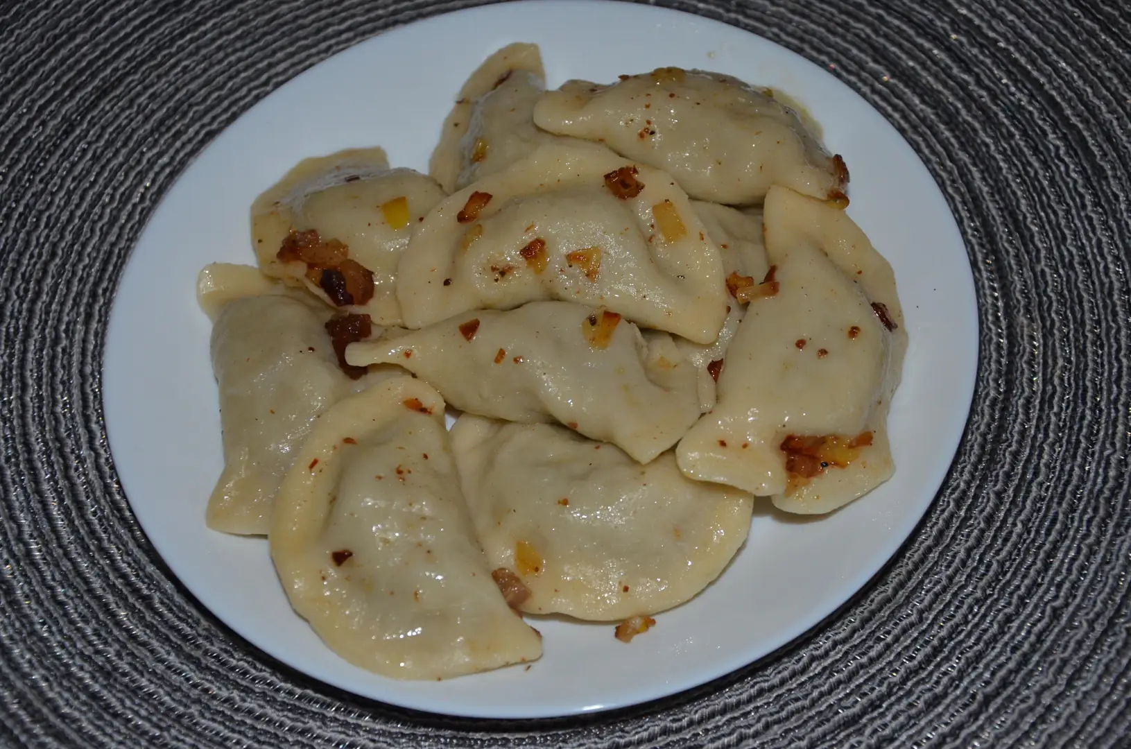 Вареники з курячою печінкою