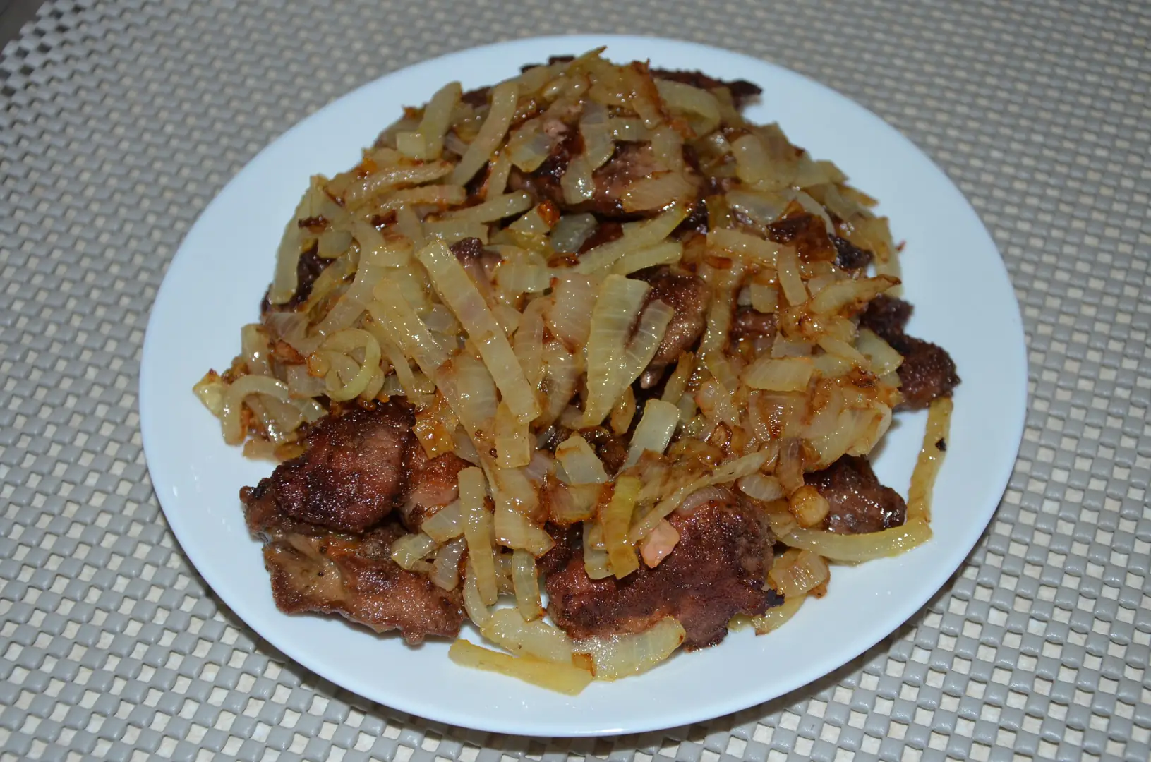 Смажена куряча печінка
