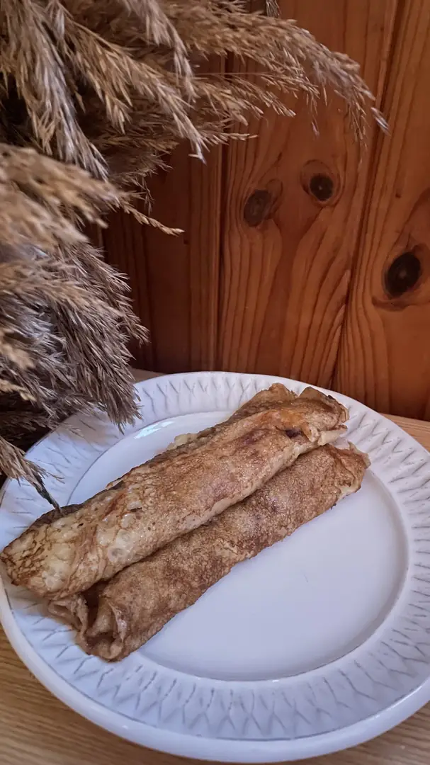 Млинці з куркою та бринзою