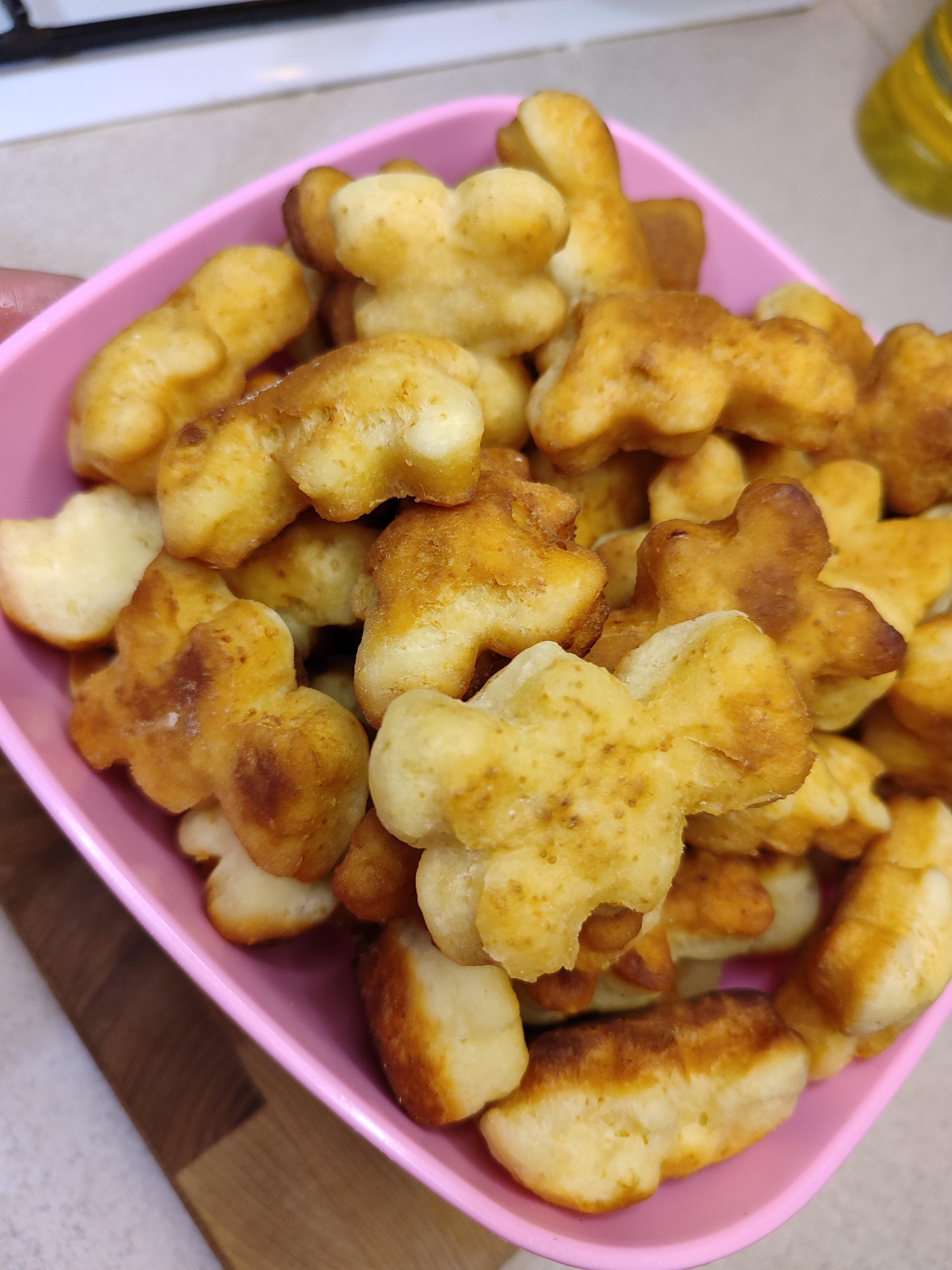 Печиво з кисломолочного сиру на сковороді
