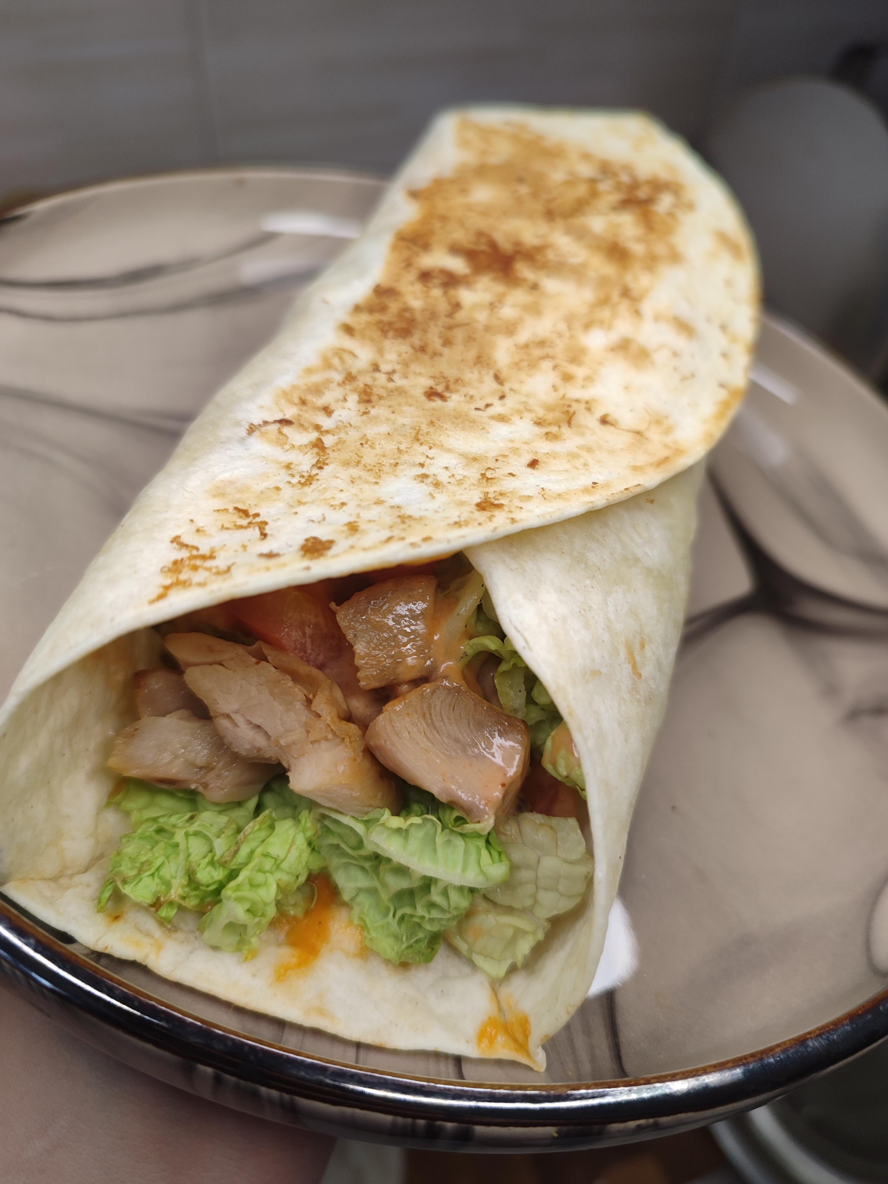 Гострий кебаб з маринованими огірками