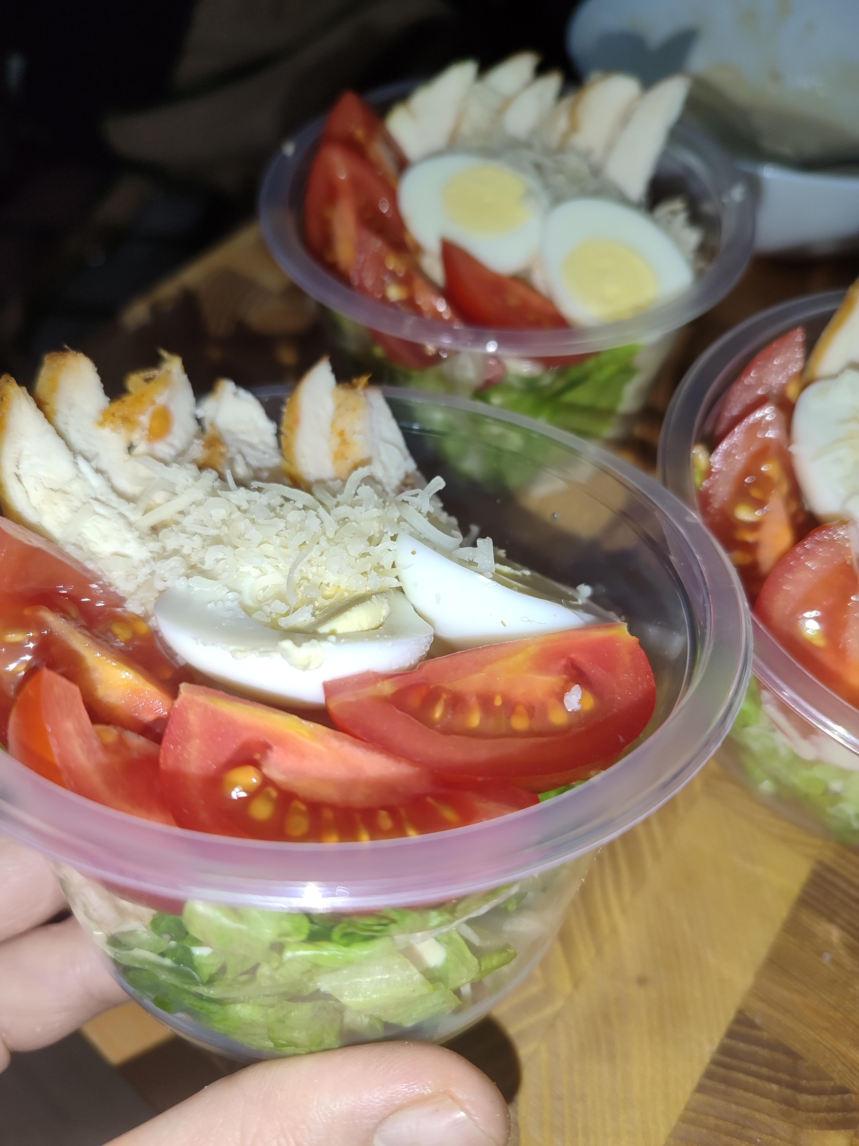 Салат Цезар з куркою