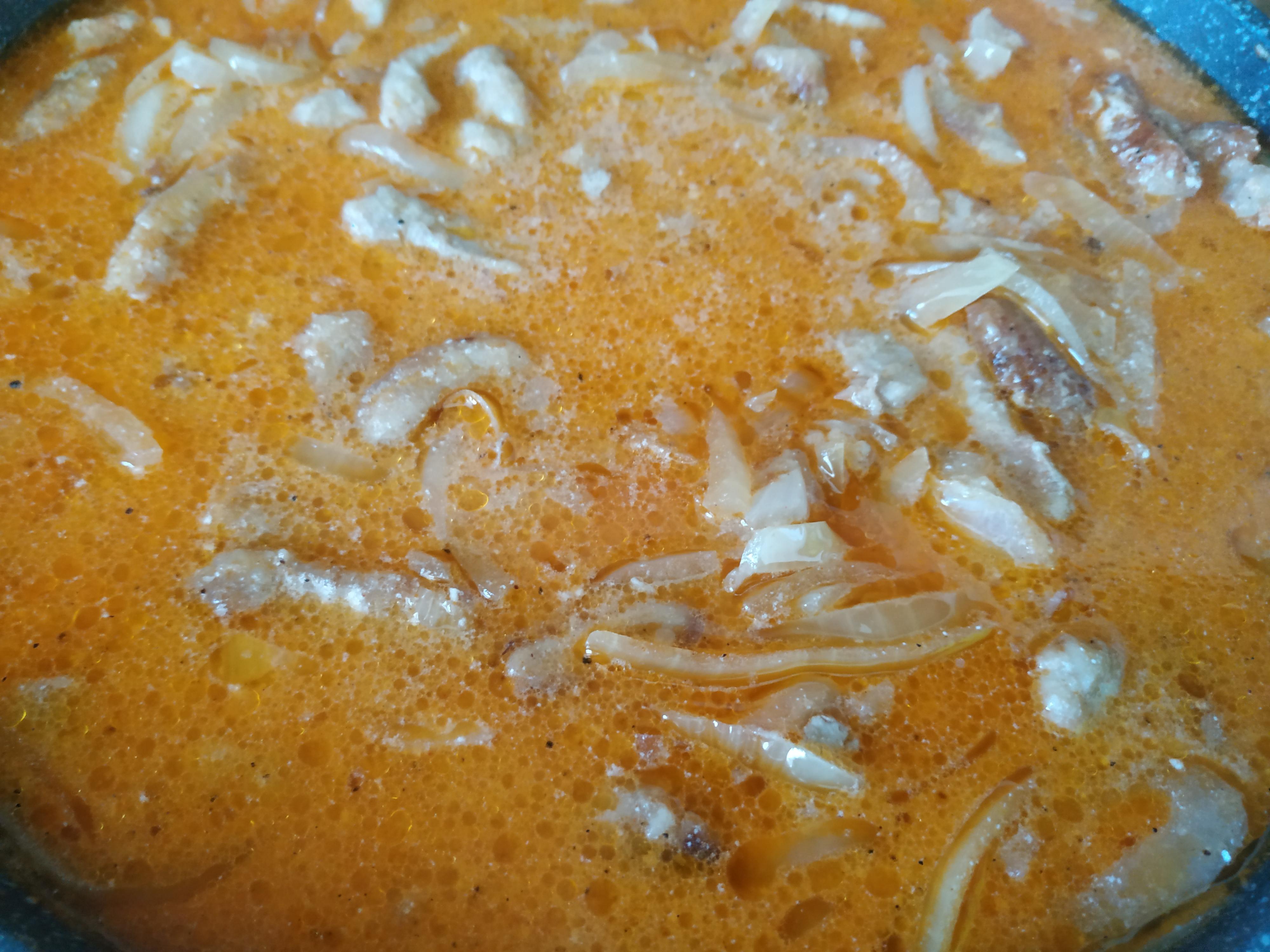 Підлива зі свинини