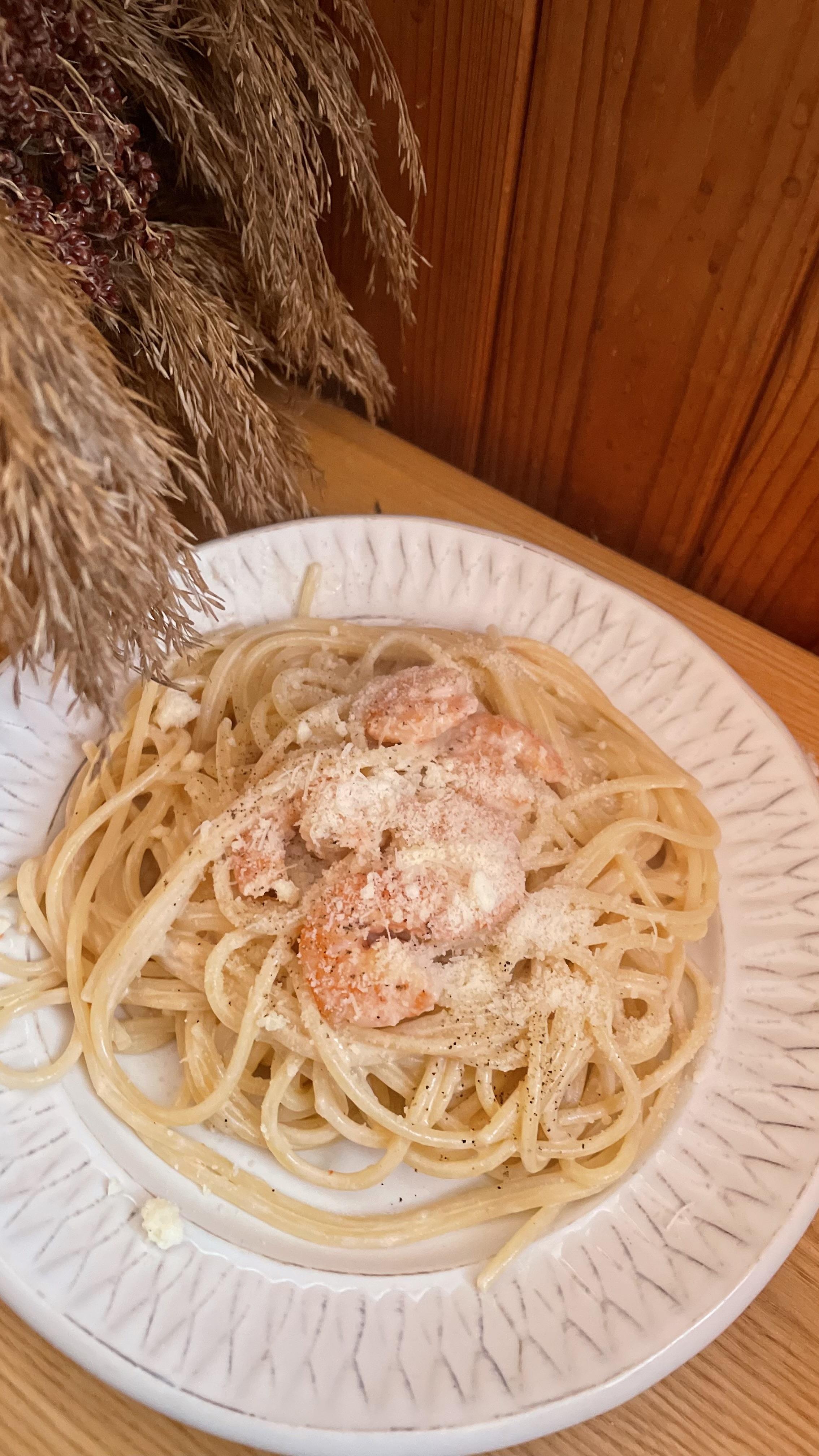 Паста з креветками у вершковому соусі