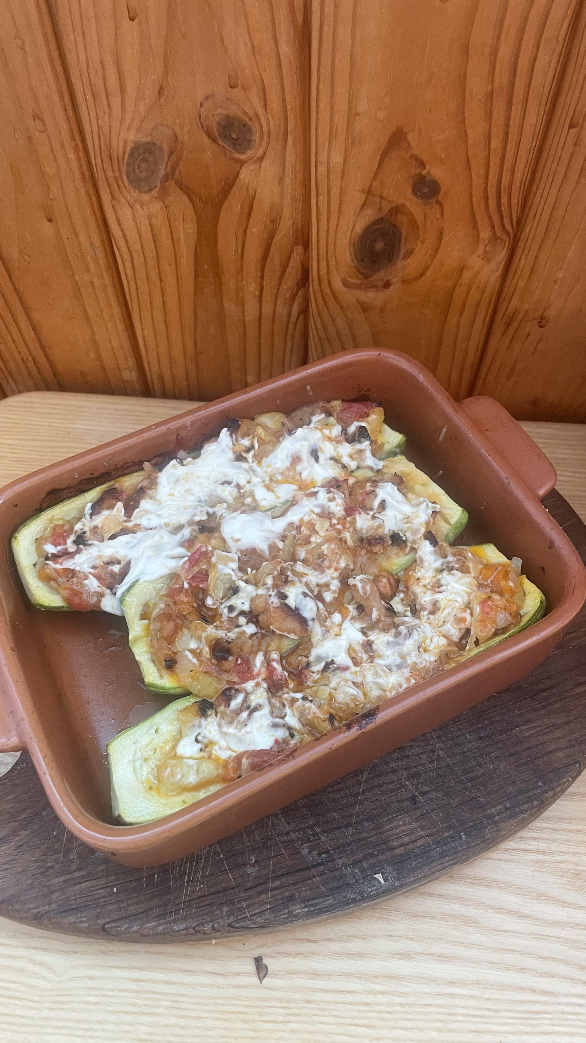 Кабачкові лодочки