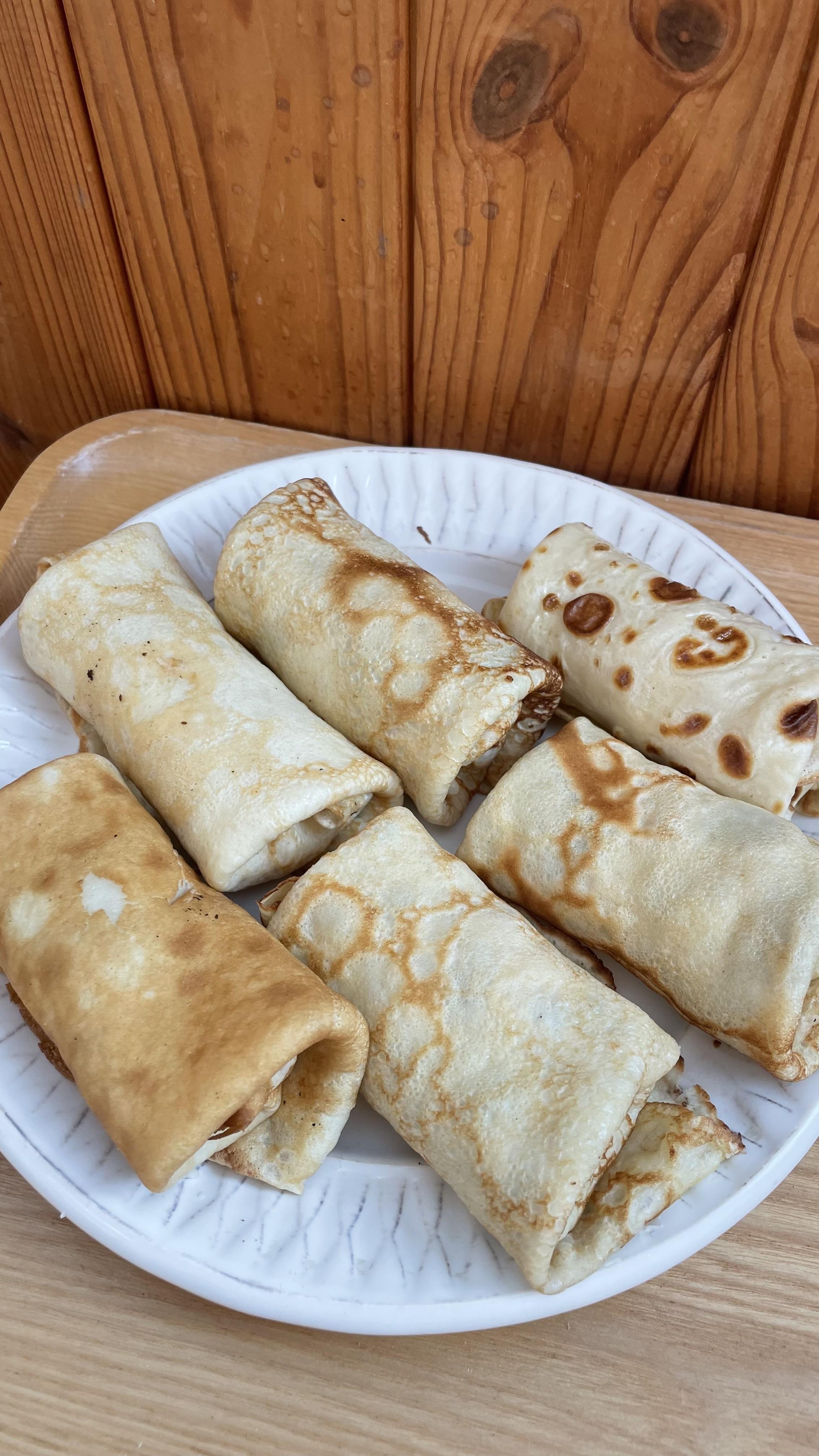 Млинці за сиром та беконом