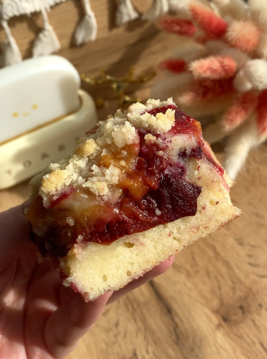 Сливовий пиріг зі штрейлезем😋
