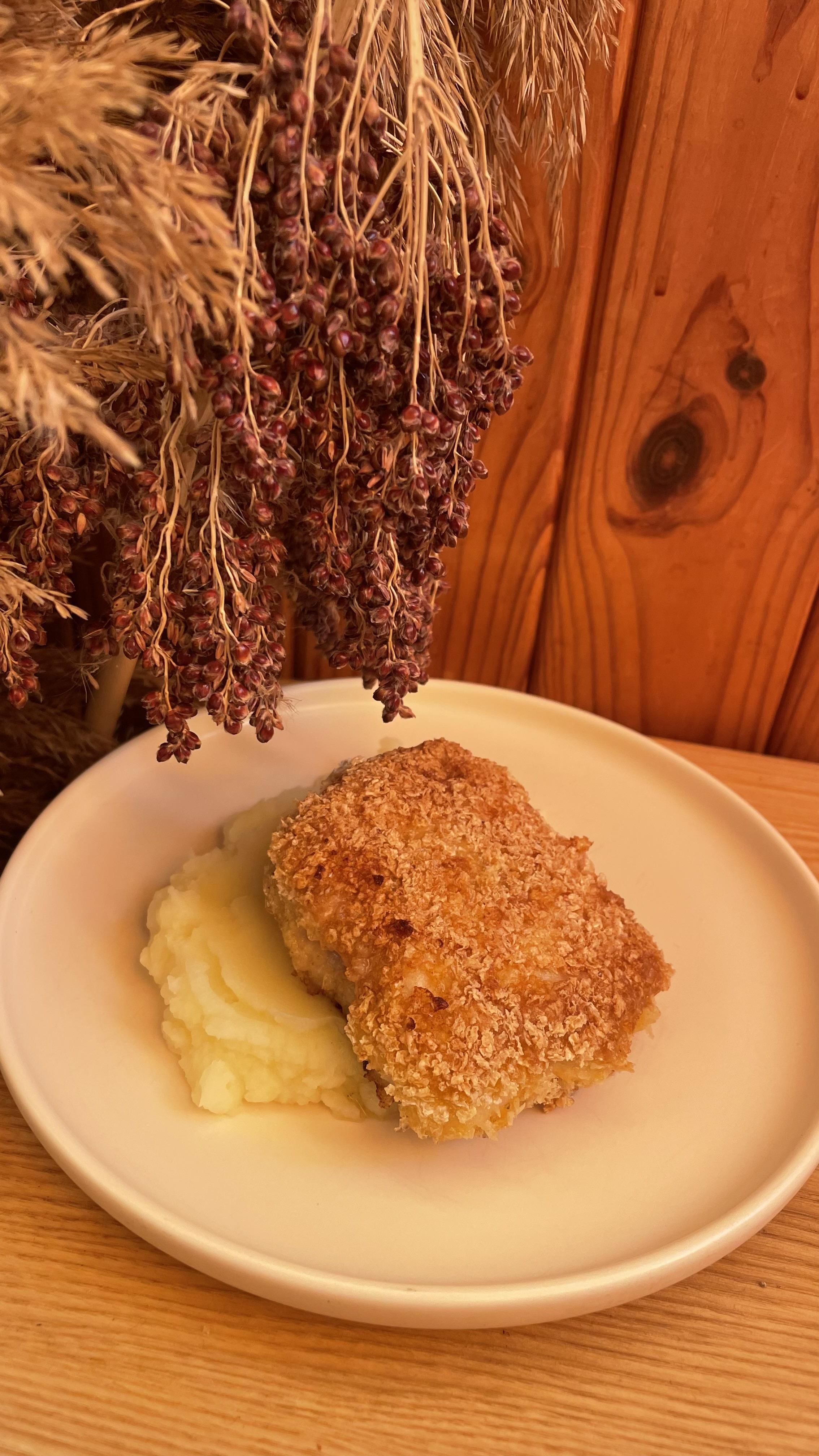 Шніцель курячий з сиром