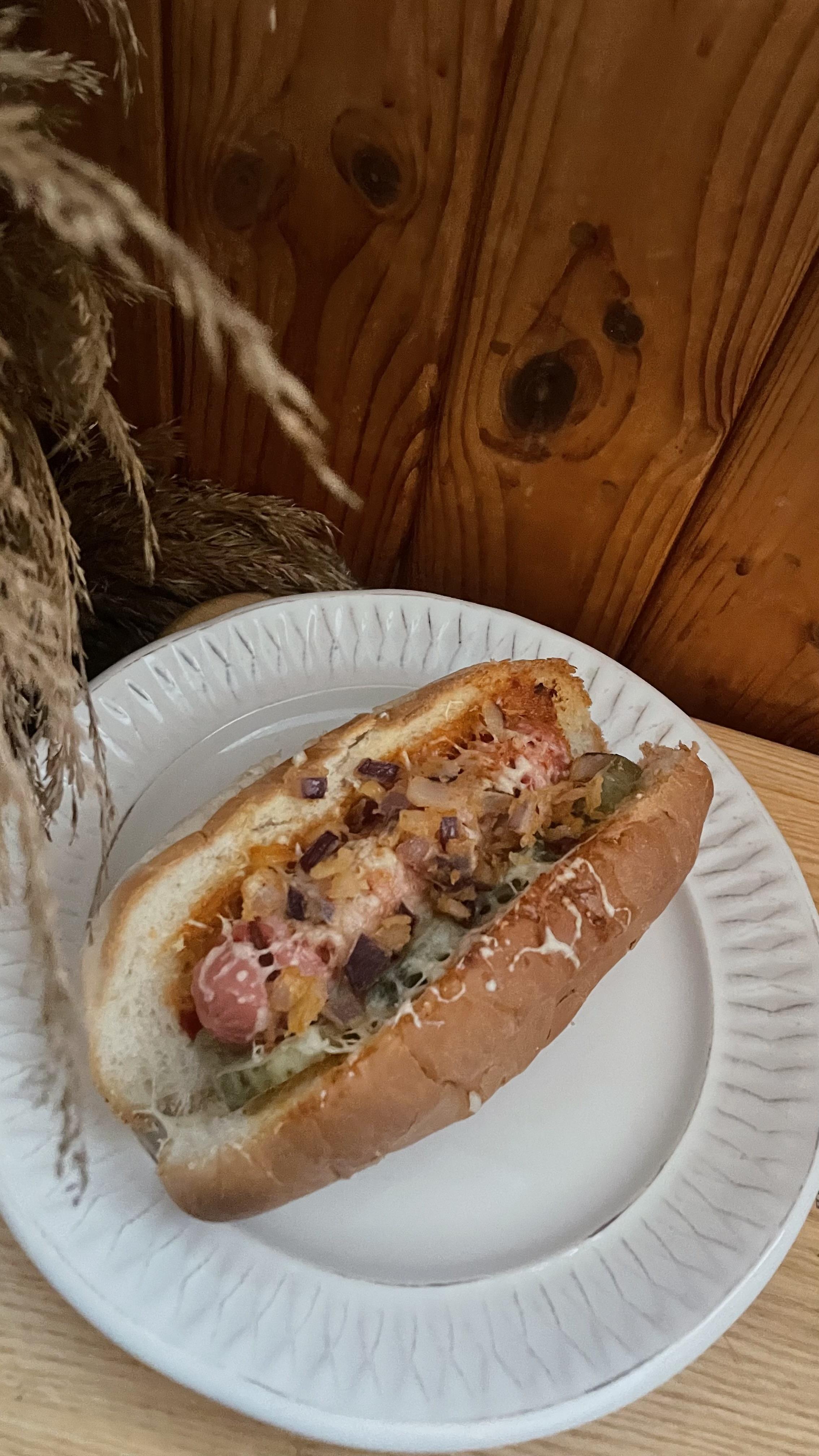 Хот дог з хрусткою цибулею