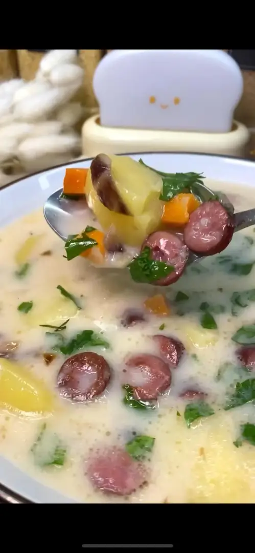 Суп з мисливськими ковбасками😋