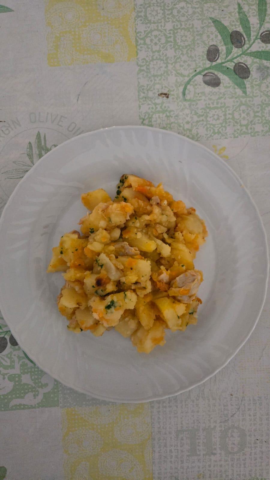 Печеня з куркою та овочами