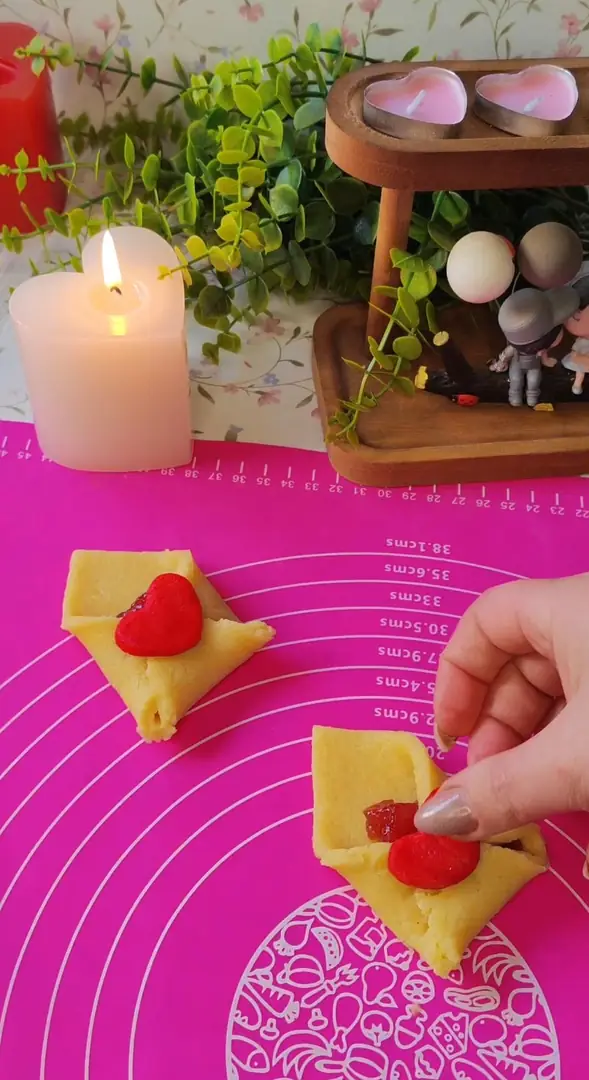 Печиво-КОНВЕРТИ з любовним посланням! 💌🥧 |