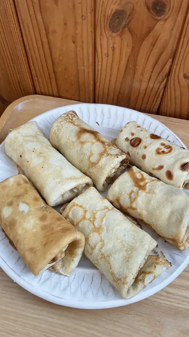 Млинці за сиром та беконом
