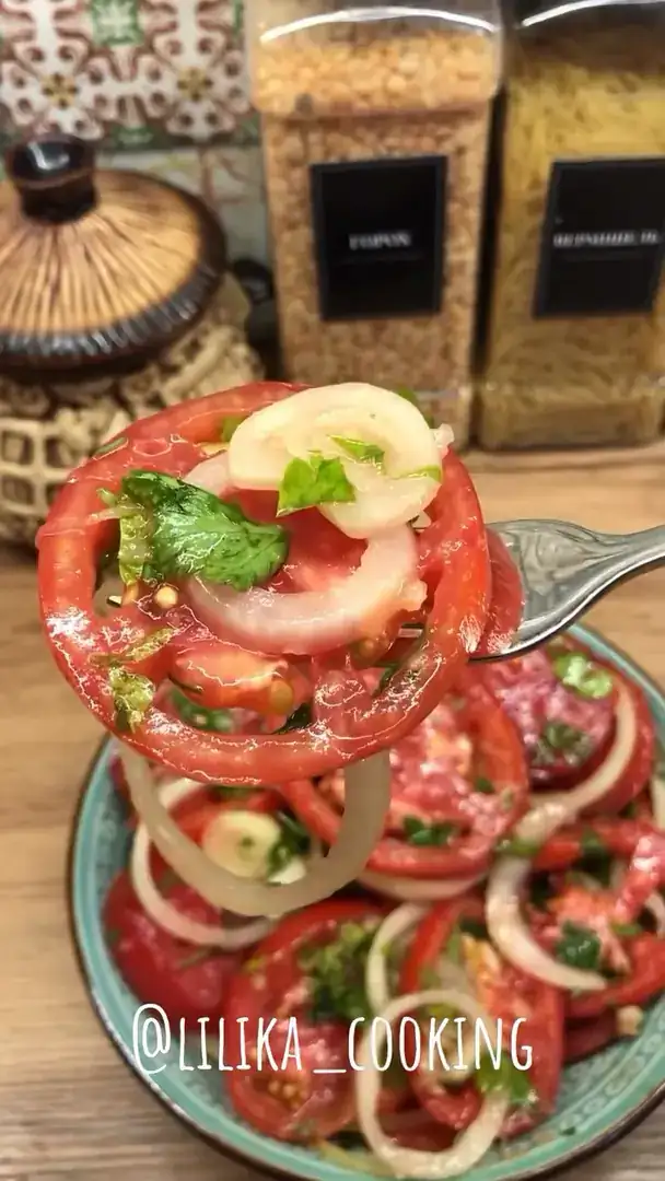 Мариновані помідорки😋🍅