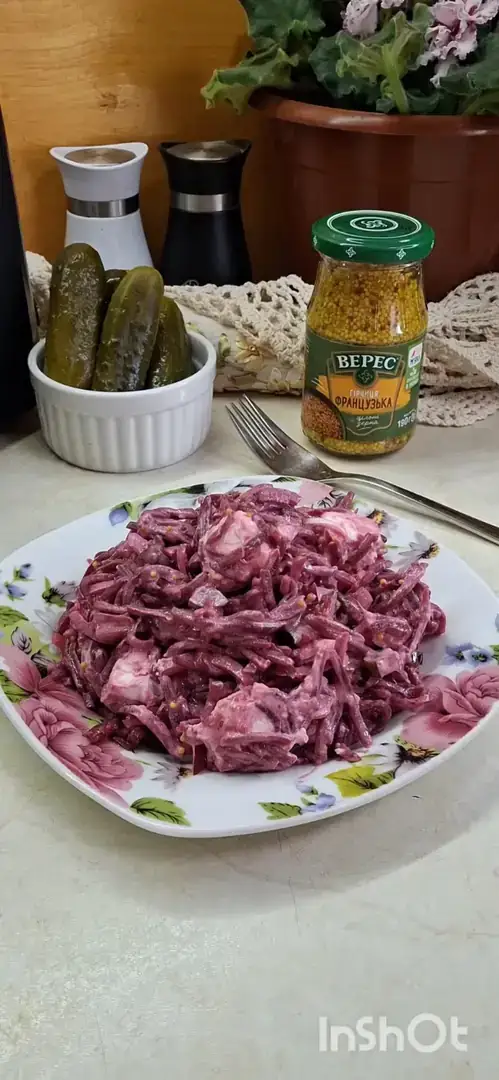 Смачний зимовий салат
