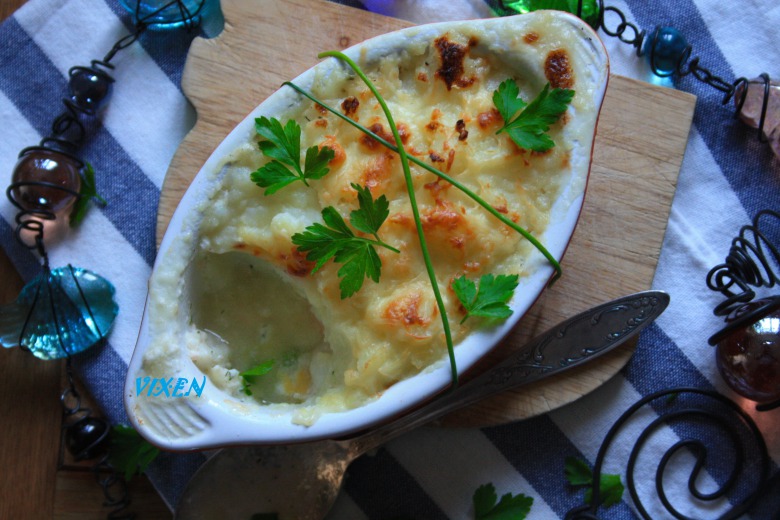 рибний пиріг-запіканка або "fish pie"