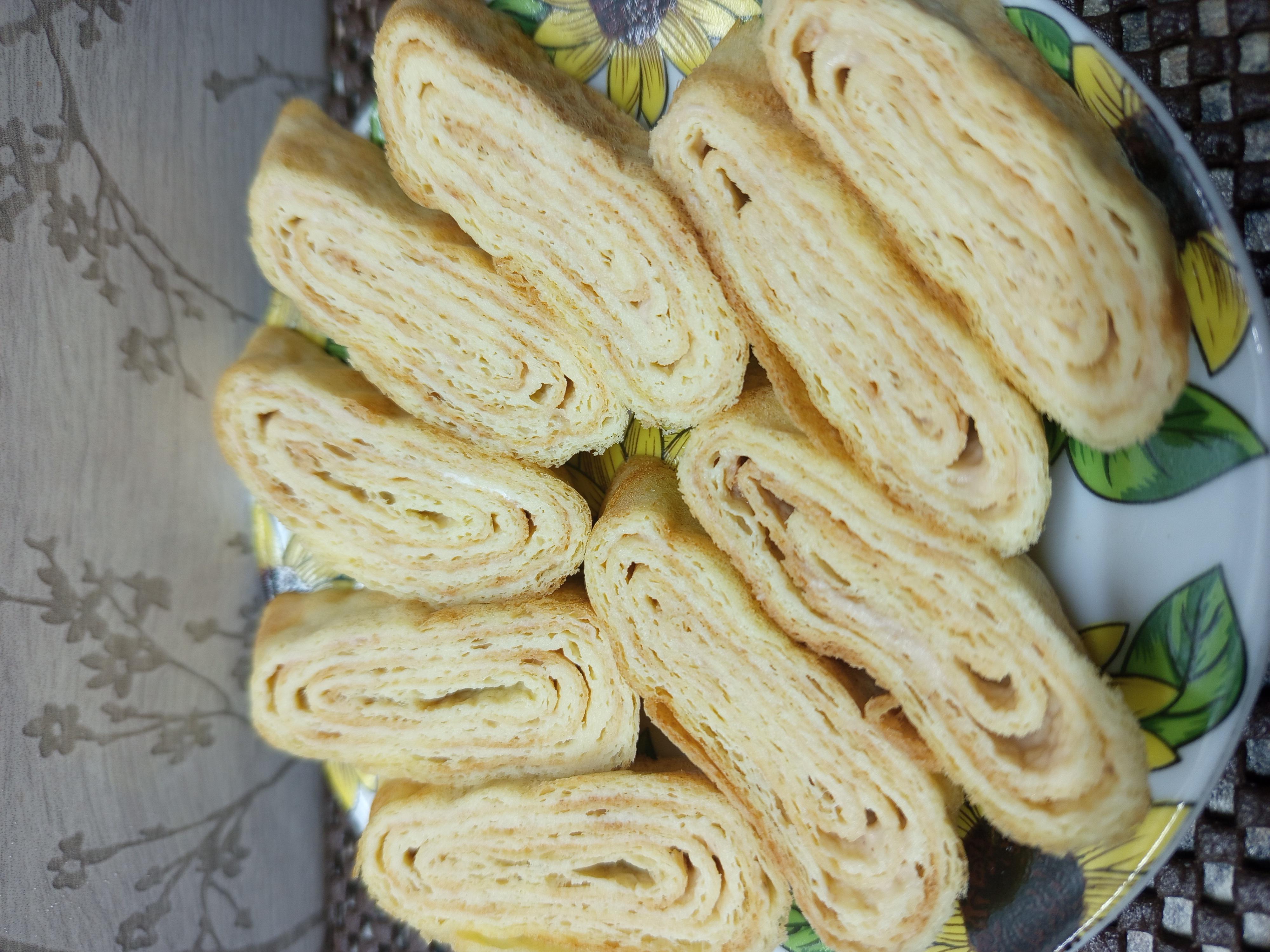 Яєчний солодкий рулет