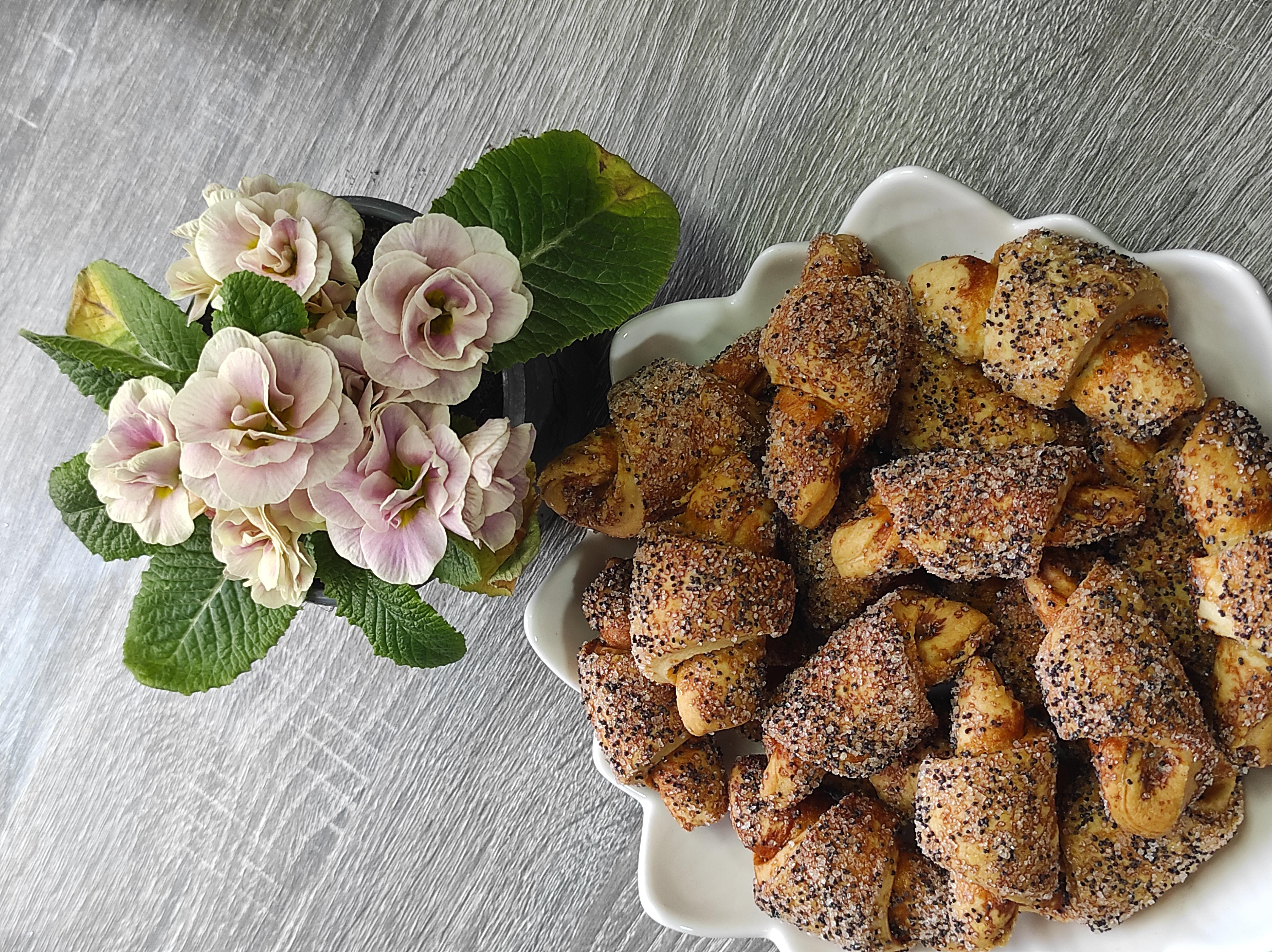 Рогалики з маком