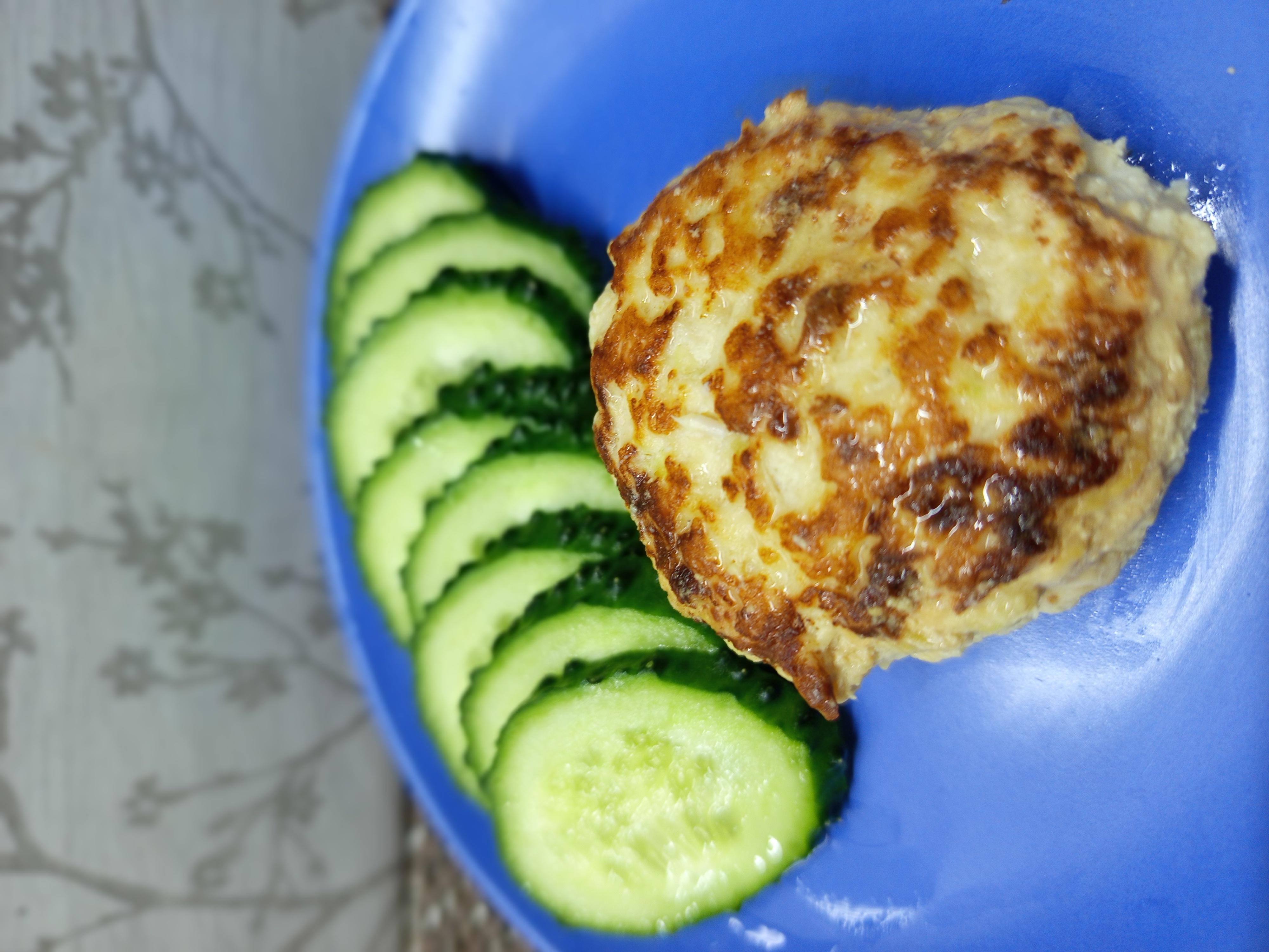 Котлетки з кабачком та фетою