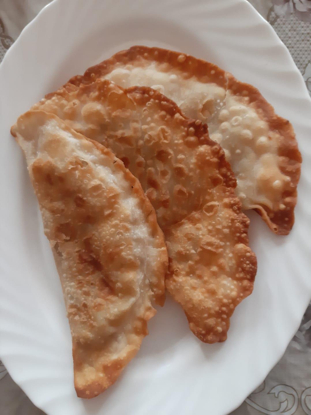 Чебуреки на кип'ятку