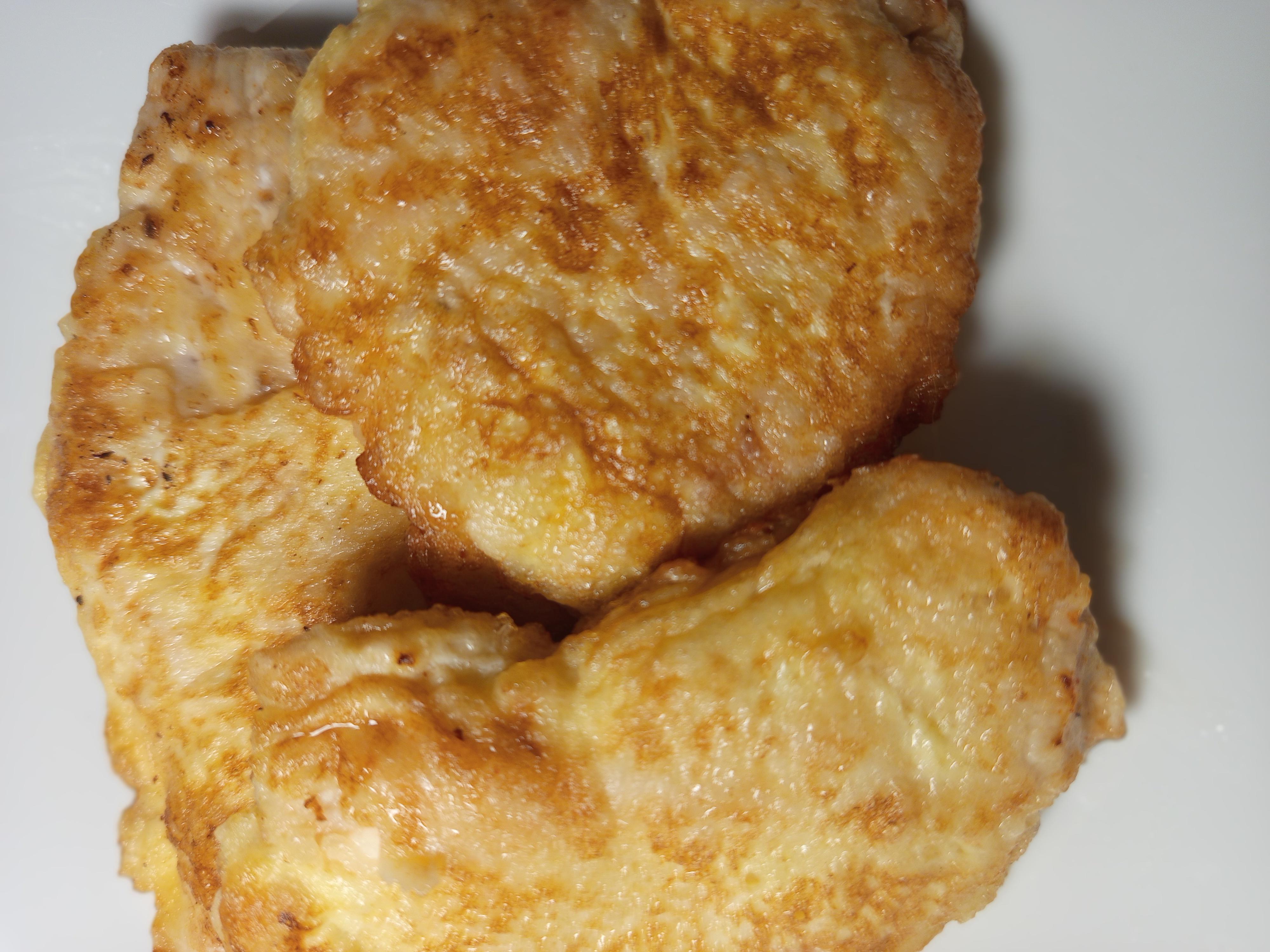 Курячі відбивні у сметані