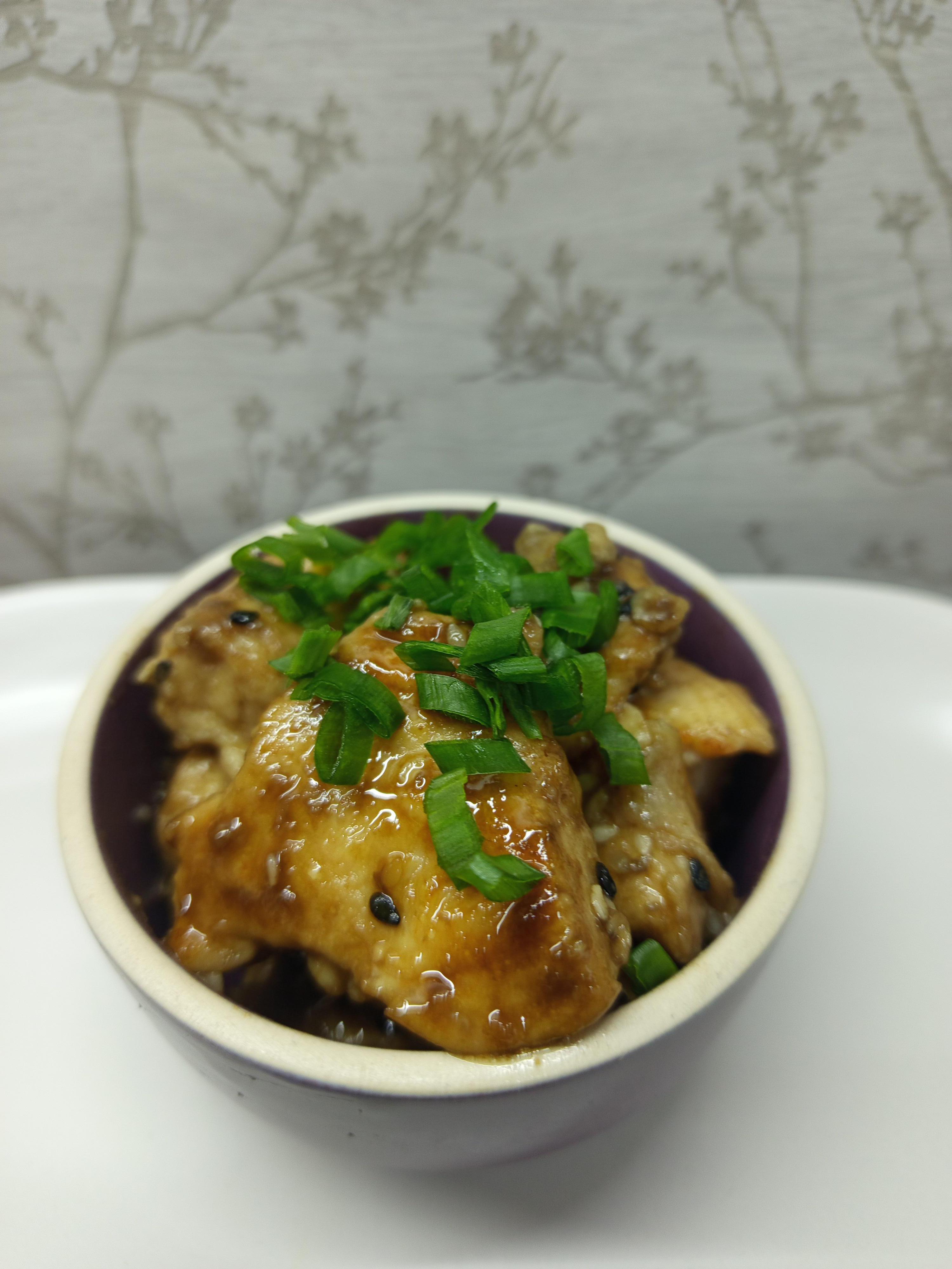 Курка в вельветі