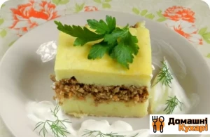 Картопляна запіканка з морквою і цибулею