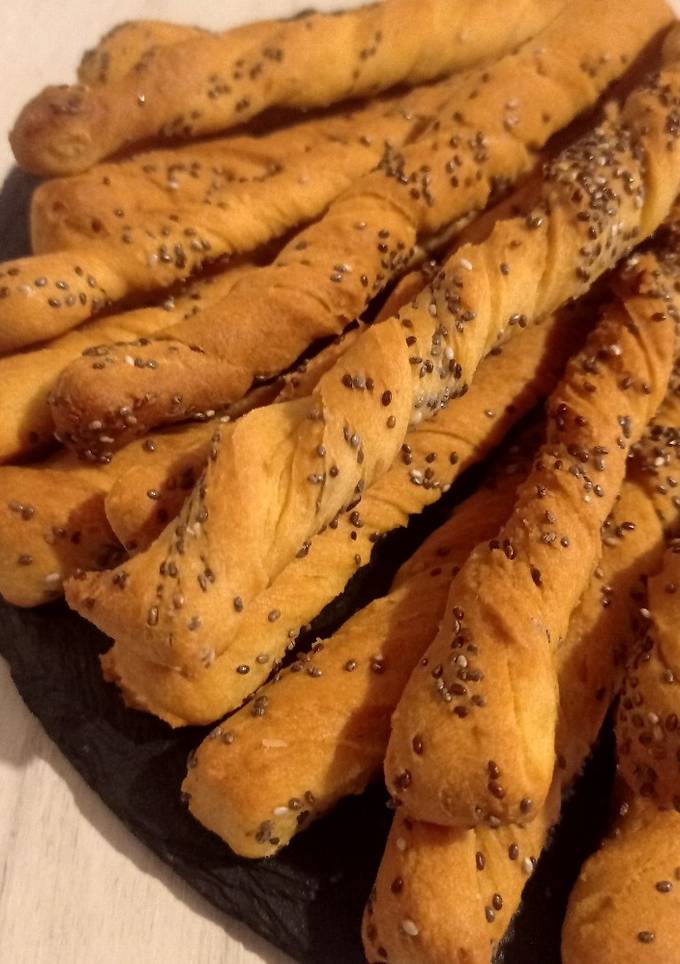 Хлібні 🥖палички з кукурудзяним борошном і насінням чіа