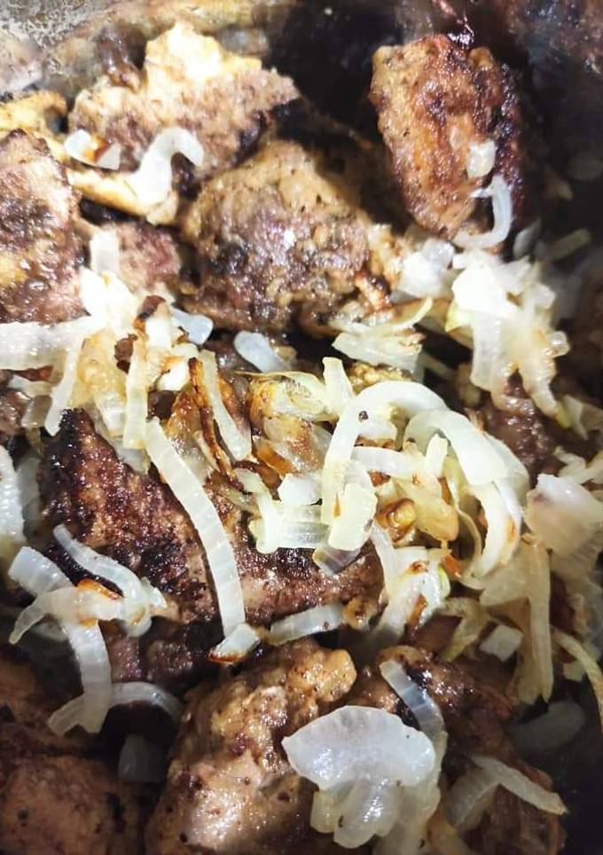 Куряча печінка🐔 в часниковому клярі