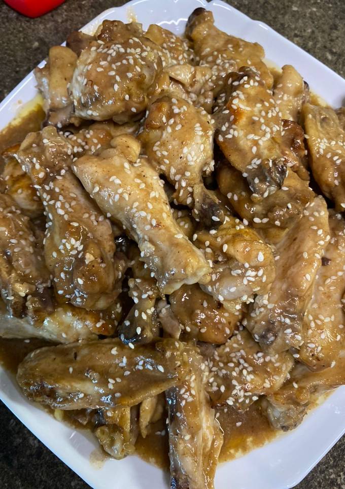 Курячі крильця в медово-соєвому соусі 🍗