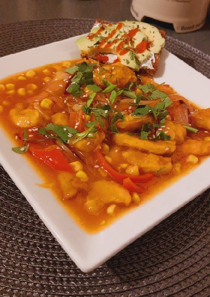 Куряче філе з овочами по-азійськи