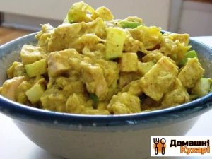 Курячий салат з манго