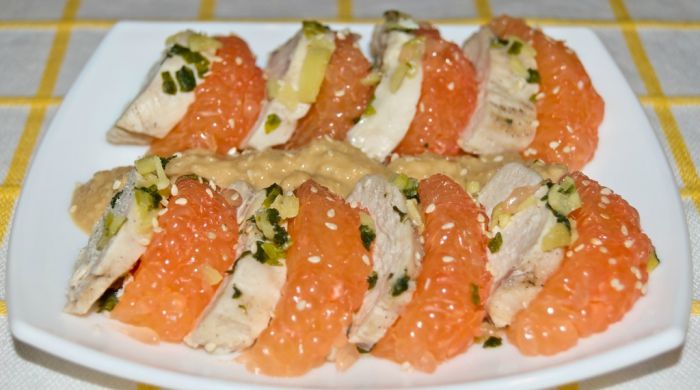 куряче філе з кунжутним соусом