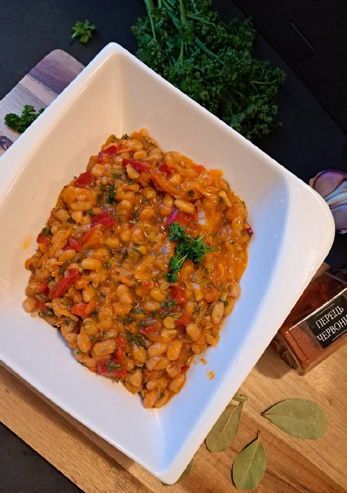 Квасоля з овочами