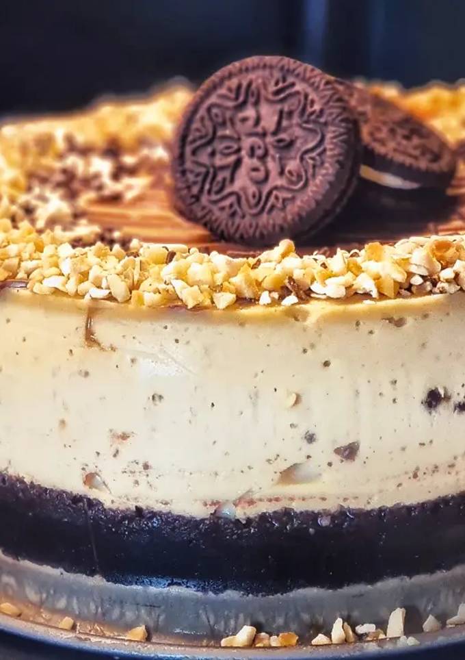 Ніжний чізкейк з карамеллю