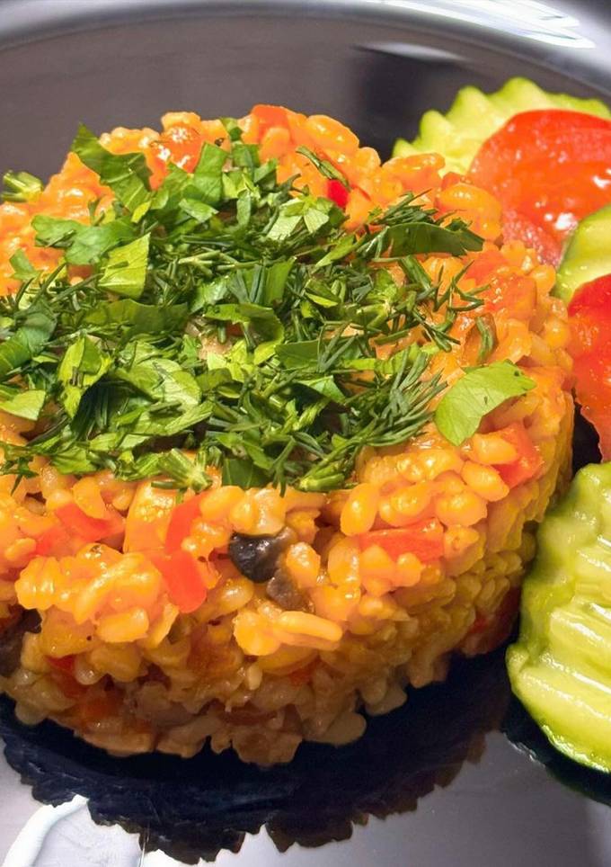 Овощи с булгуром и мясом