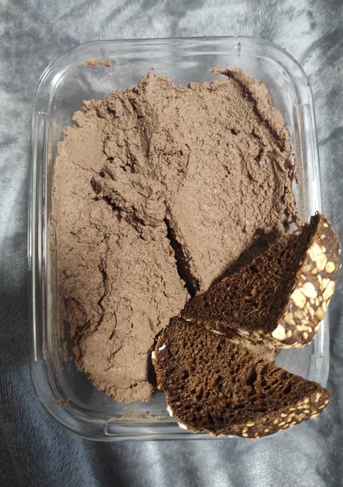 Паштет із курячої печінки